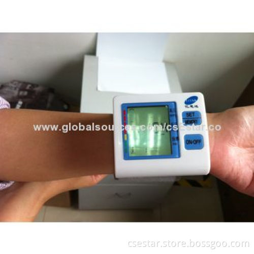 Fashionable Wireless Wrist Blood Pressure Monitor, It Can Test the Blood Pressure Easily
